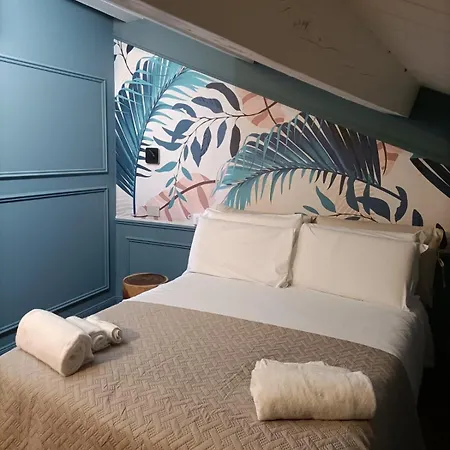 Ca' Leon - Ferretti Collection