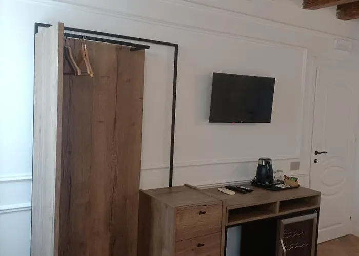 Ca' Leon - Ferretti Collection Гостевой дом